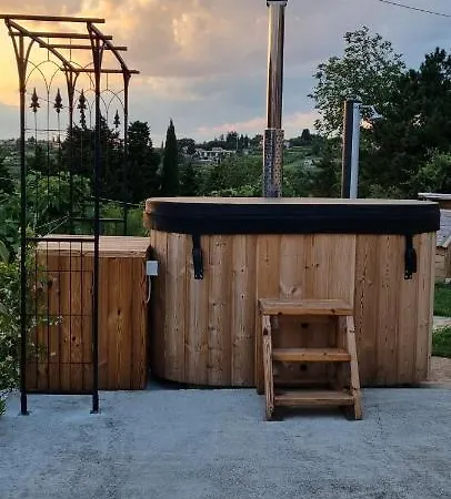 Peaceful Cherry Place Portorož