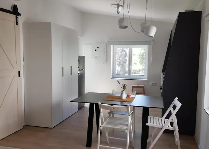 Peaceful Cherry Place *