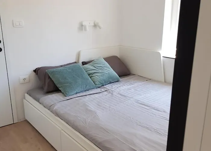 Peaceful Cherry Place Apartamento Portorož