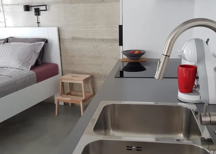 Peaceful Cherry Place شقة بورتوروز