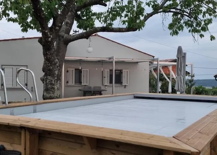 Peaceful Cherry Place شقة